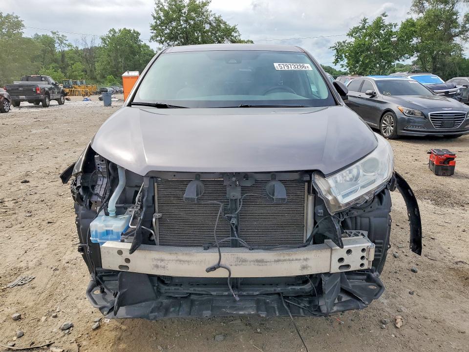 Продажа на аукционе авто 2019 Toyota Highlander, vin: 5TDZARFH9KS056945, номер лота: 57973286