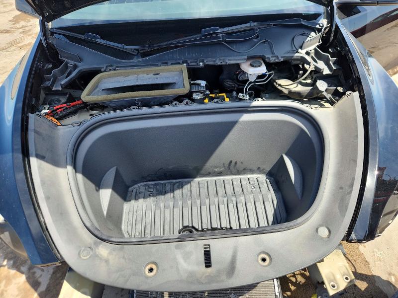 58253866 :رقم المزاد ، 5YJYGDEE7MF193362 vin ، 2021 Tesla Model  Y مزاد بيع