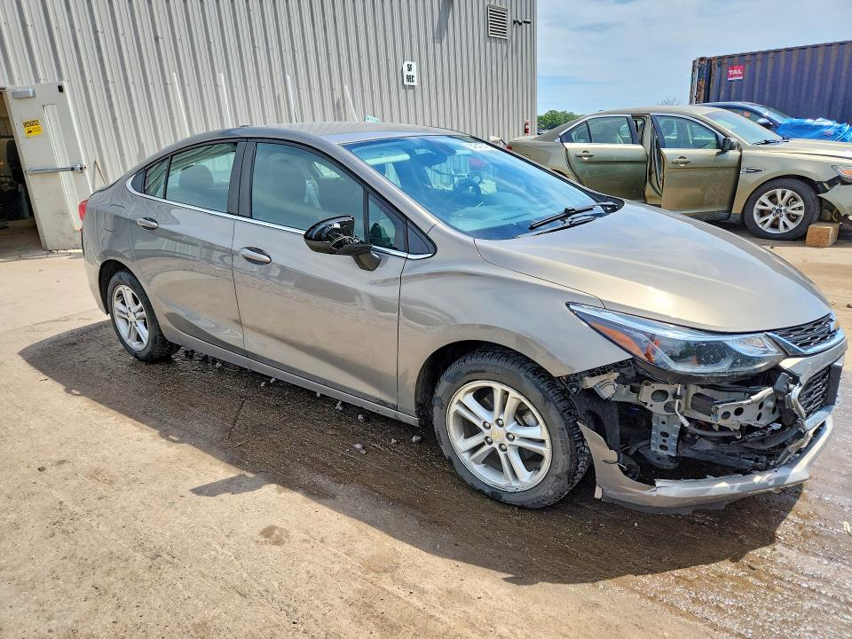 Продажа на аукционе авто 2017 Chevrolet Cruze, vin: 3G1BE5SM8HS571076, номер лота: 54647046