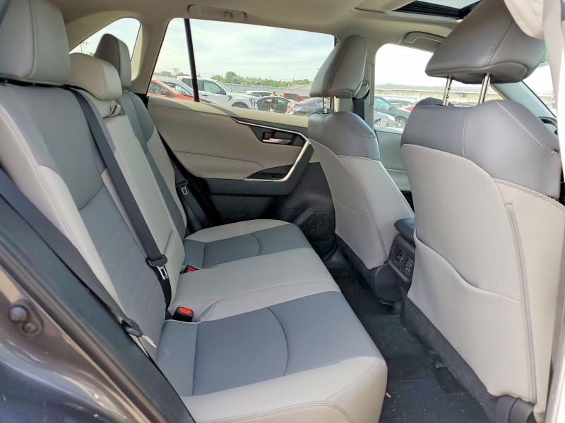 Продаж на аукціоні авто 2020 Toyota Rav4, vin: 2T3A1RFV5LW110633, номер лоту: 56002766