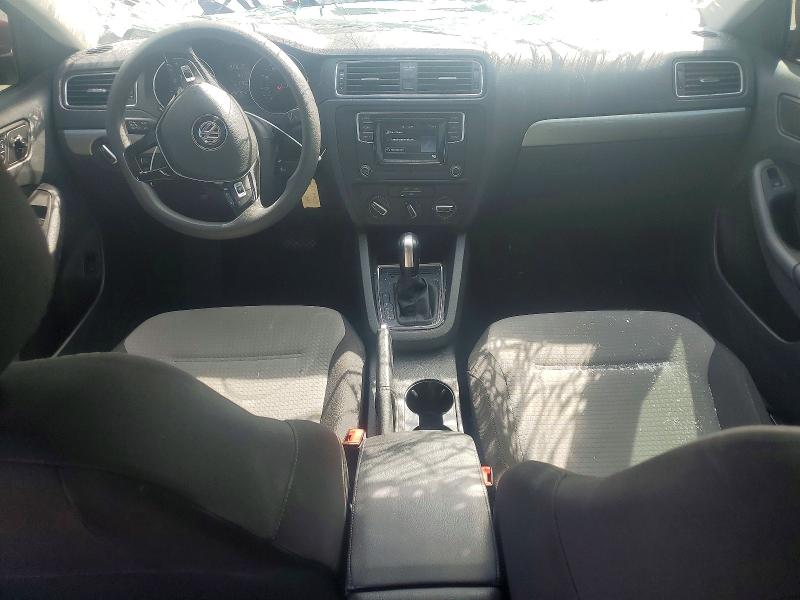 57714276 :رقم المزاد ، 3VW2B7AJ9HM261619 vin ، 2017 Volkswagen Jetta مزاد بيع