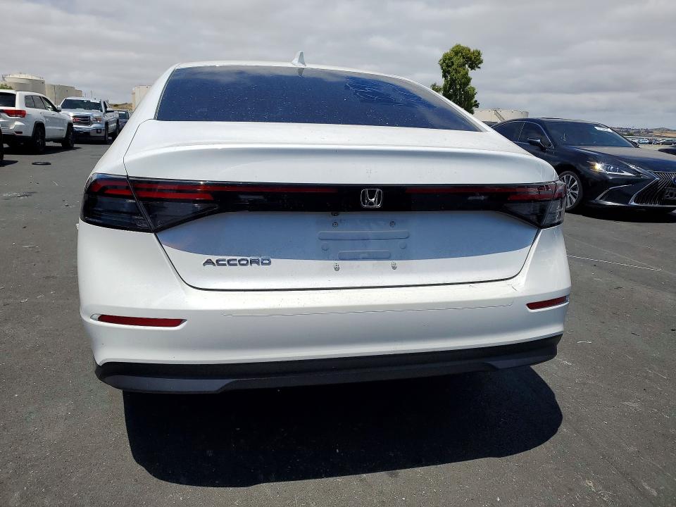 58218536 :رقم المزاد ، 1HGCY1F36PA002306 vin ، 2023 Honda Accord مزاد بيع