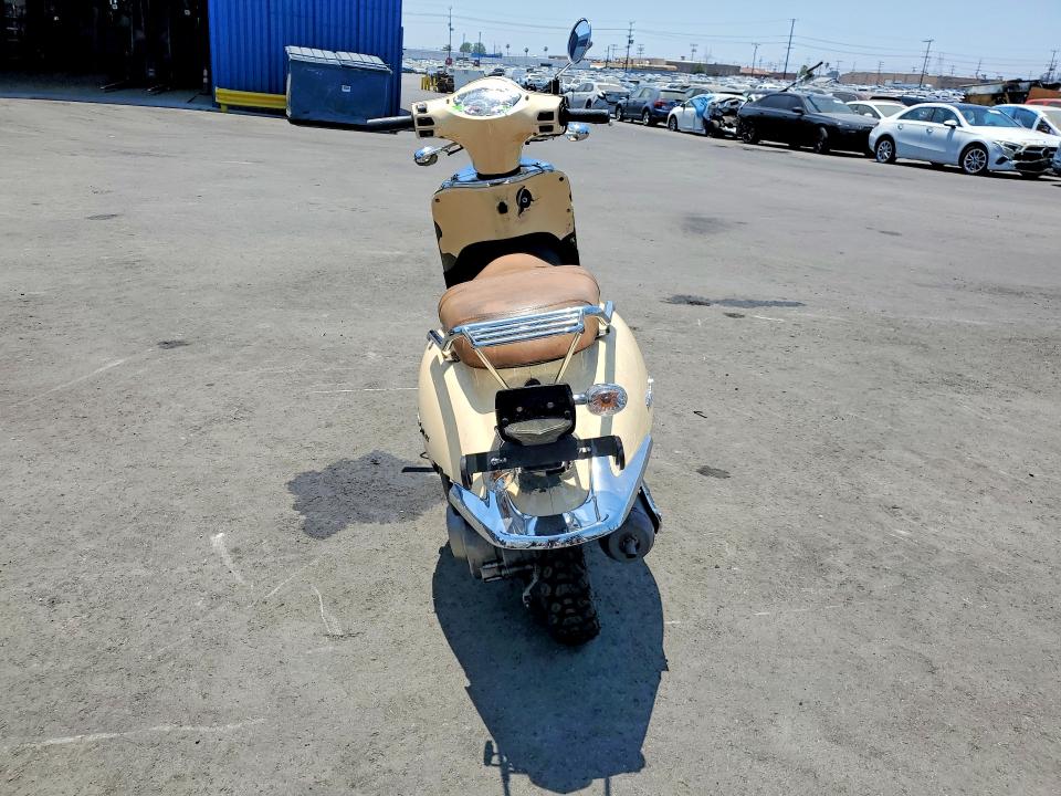 Продажа на аукционе авто 2014 Sym Fiddle Ii, vin: RFGBS1HE3EXAW1415, номер лота: 55070466