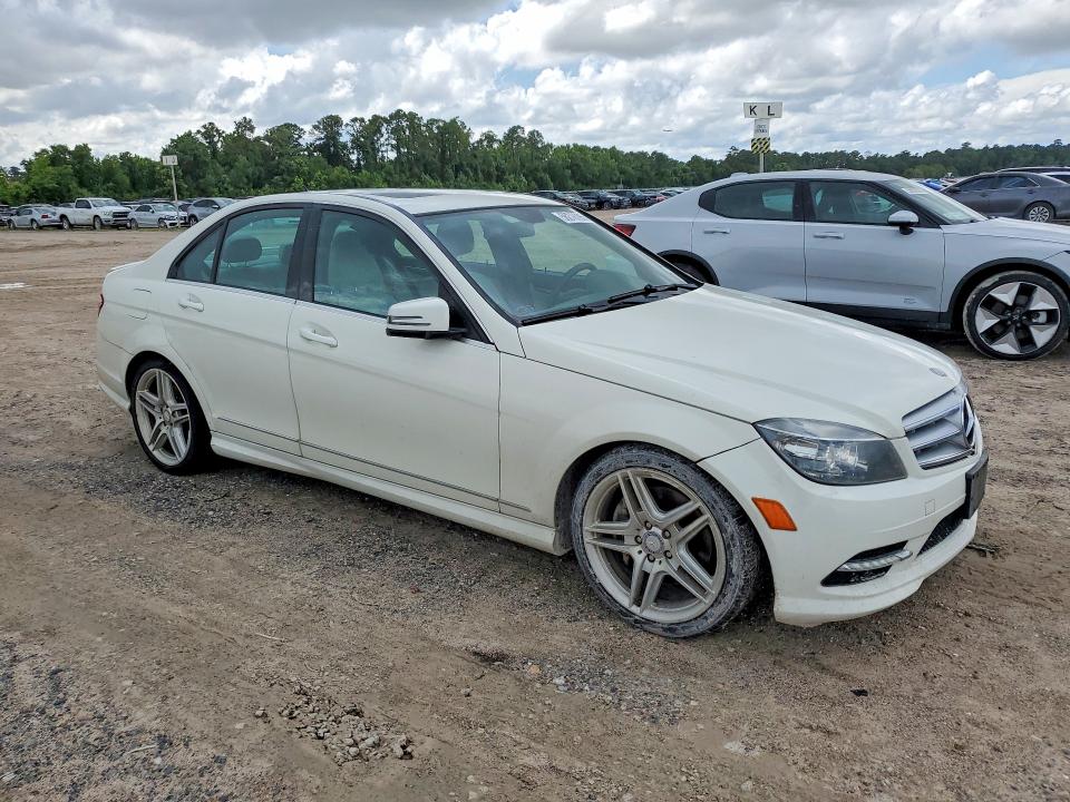 56276796 :رقم المزاد ، WDDGF5GB1BF654402 vin ، 2011 Mercedes-benz 350-class مزاد بيع