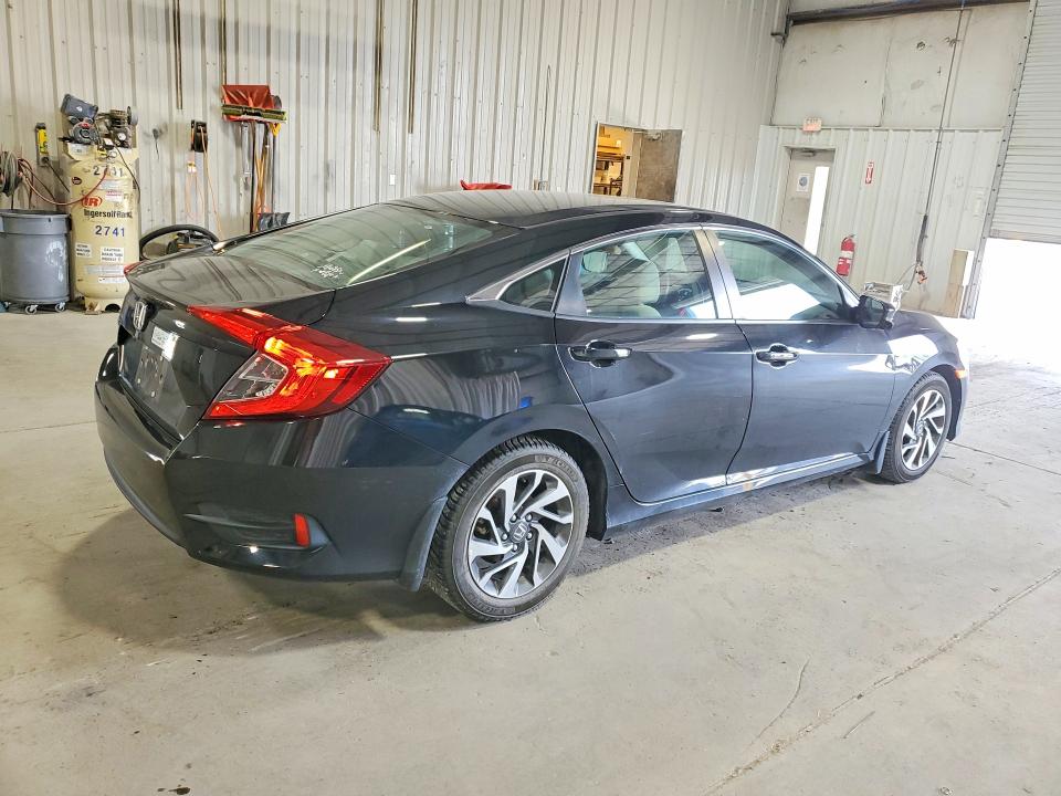 57931236 :رقم المزاد ، 2HGFC2F79GH508380 vin ، 2016 Honda Civic مزاد بيع