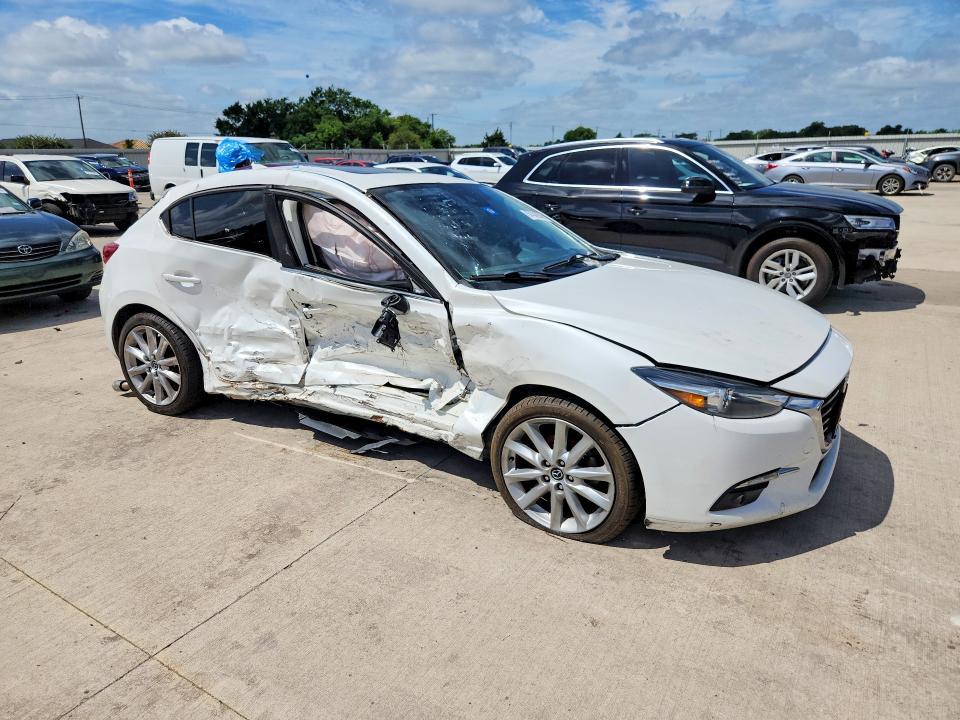 Продажа на аукционе авто 2017 Mazda 3, vin: 3MZBN1M33HM129439, номер лота: 57043946