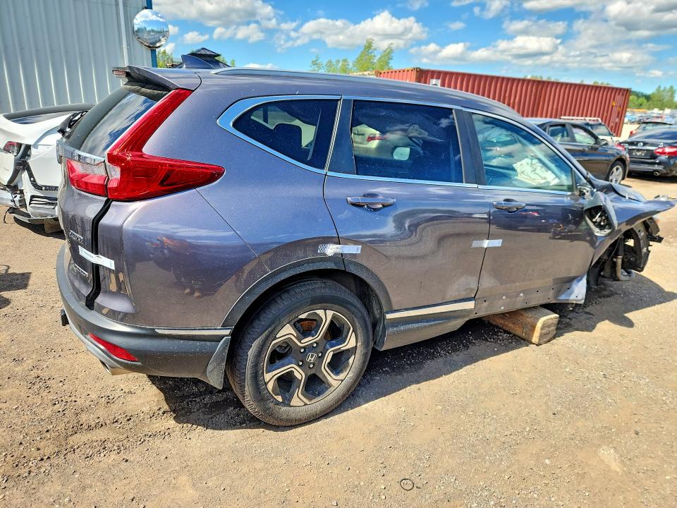 Продажа на аукционе авто 2018 Honda Cr-v, vin: 2HKRW2H98JH137308, номер лота: 56640246