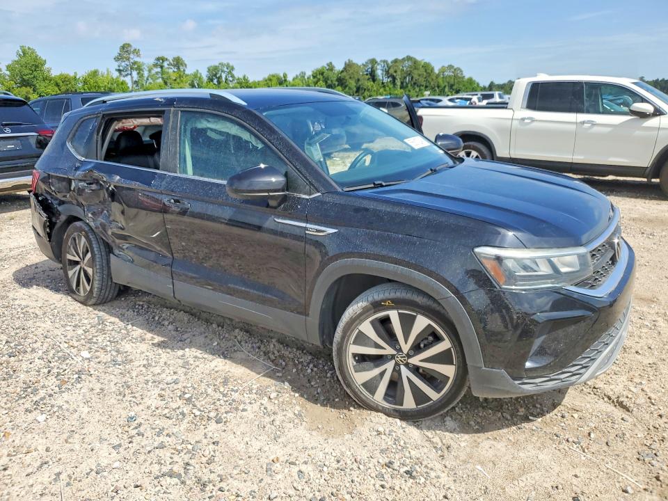 Продажа на аукционе авто 2022 Volkswagen Taos, vin: 3VVRX7B2XNM007893, номер лота: 55813246