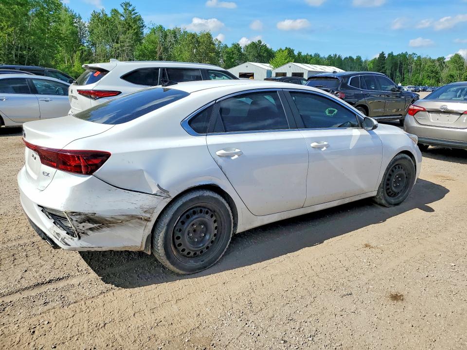 56321166 :رقم المزاد ، 3KPF54ADXME400472 vin ، 2021 Kia Forte مزاد بيع