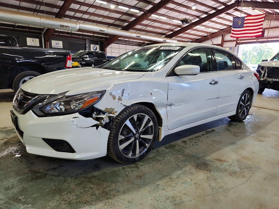 2016 Nissan Altima მანქანა იყიდება აუქციონზე, vin: 1N4AL3AP6GC197926, აუქციონის ნომერი: 56686056