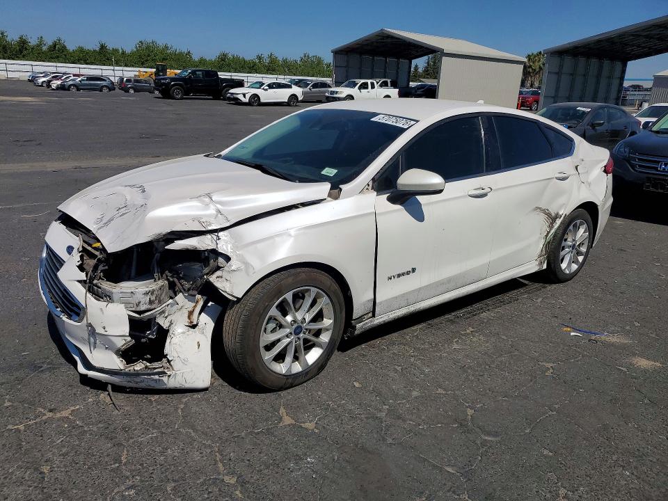 2019 Ford Fusion მანქანა იყიდება აუქციონზე, vin: 3FA6P0LUXKR208982, აუქციონის ნომერი: 57075076