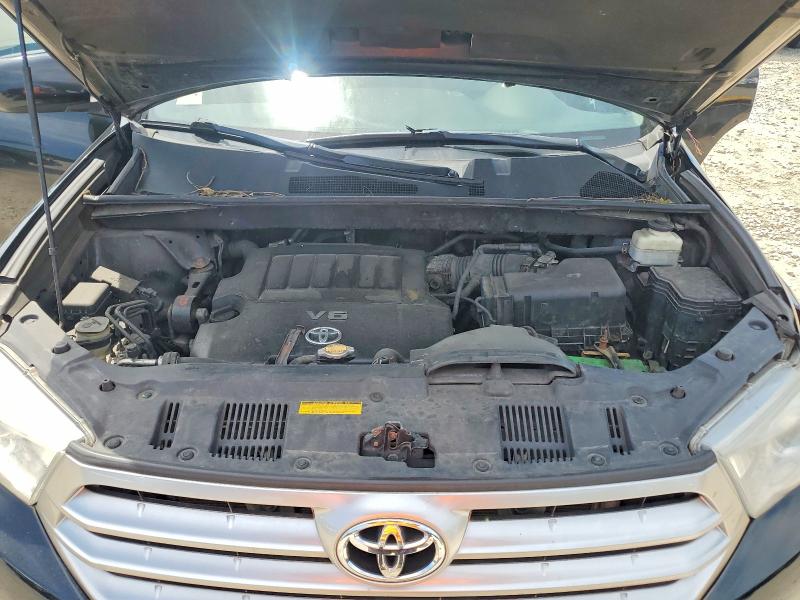 Auction sale of the 2011 Toyota Highlander, vin: 5TDBK3EH9BS091093, lot number: 56412136