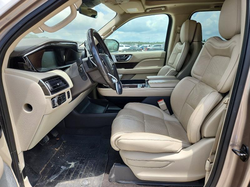 55635056 :رقم المزاد ، 5LMJJ3LT3JEL15705 vin ، 2018 Lincoln Navigator مزاد بيع