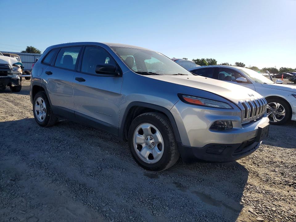 56828136 :رقم المزاد ، 1C4PJLAB2FW532840 vin ، 2015 Jeep Cherokee مزاد بيع