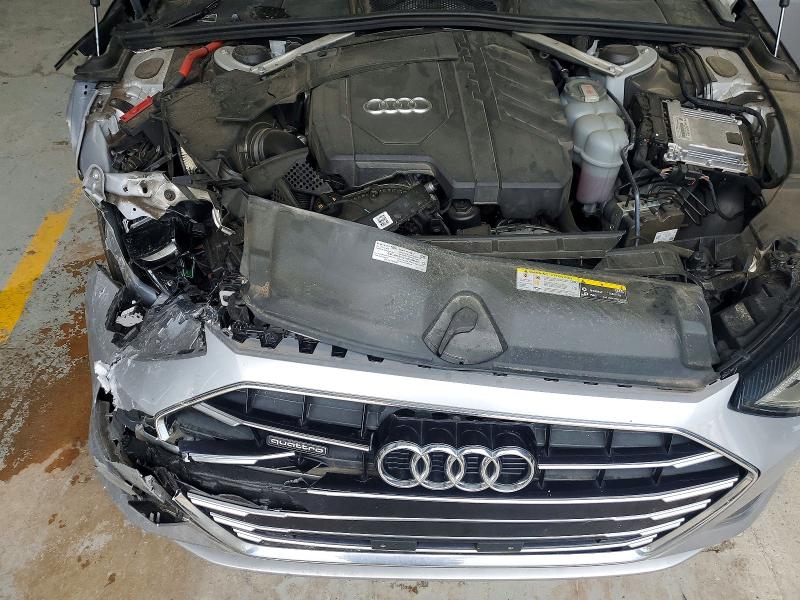 57931146 :رقم المزاد ، WAUABAF44MA057085 vin ، 2021 Audi A4 مزاد بيع