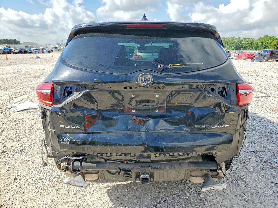 56576976 :رقم المزاد ، 5GAERDKW5JJ252327 vin ، 2018 Buick Enclave مزاد بيع