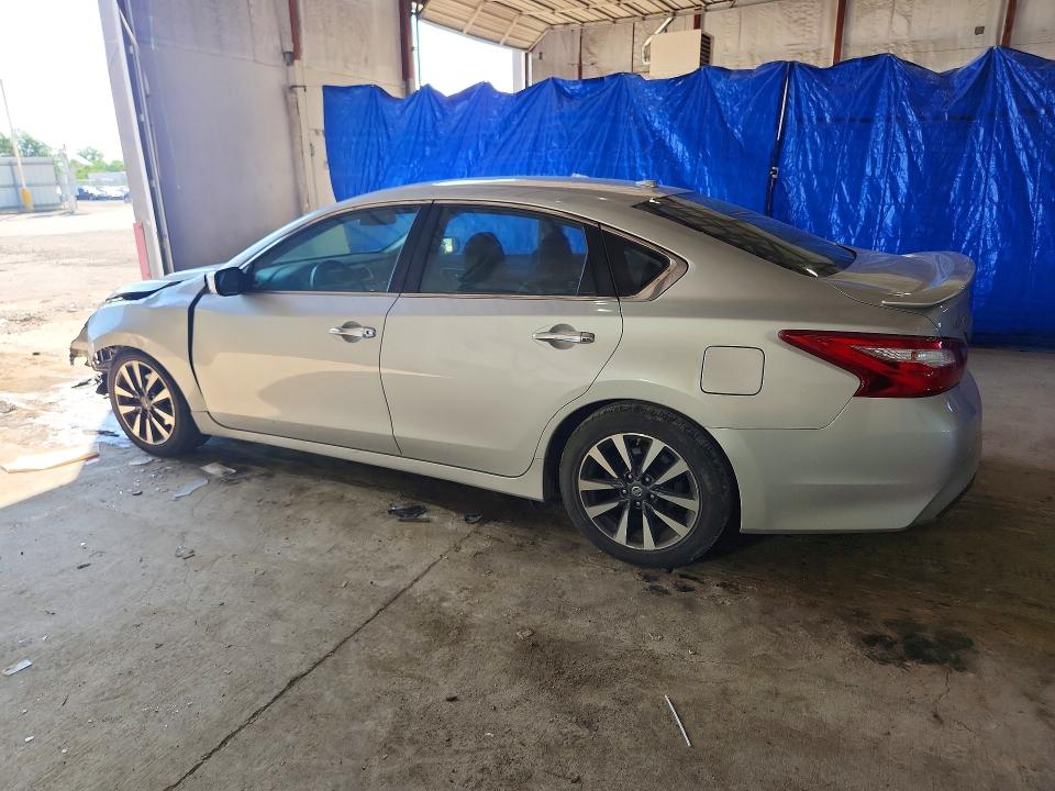 56131936 :رقم المزاد ، 1N4AL3AP3HC211749 vin ، 2017 Nissan Altima مزاد بيع