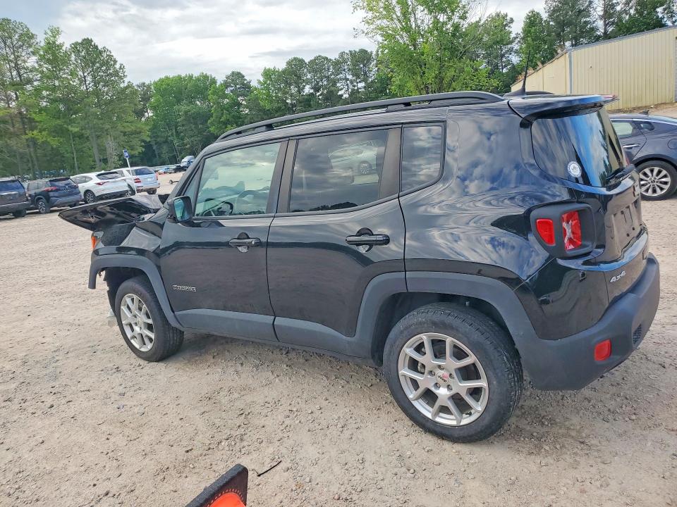 56821736 :رقم المزاد ، ZACNJDB17NPN70494 vin ، 2022 Jeep Renegade مزاد بيع