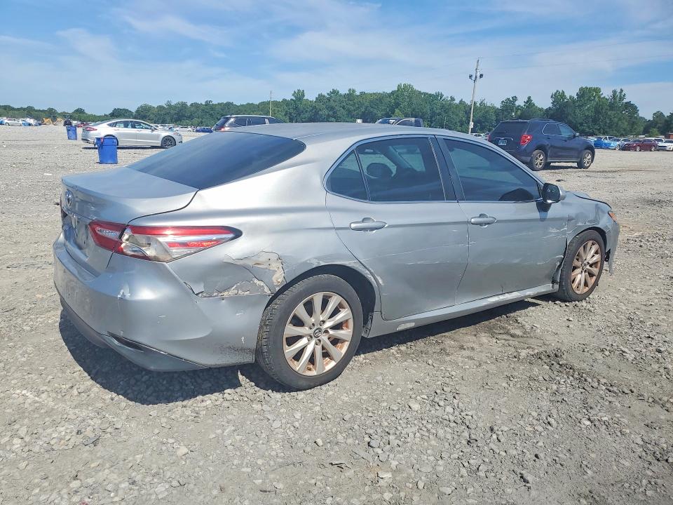 Aukcja sprzedaży 2018 Toyota Camry, vin: 4T1B11HK1JU061140, numer aukcji: 58414096