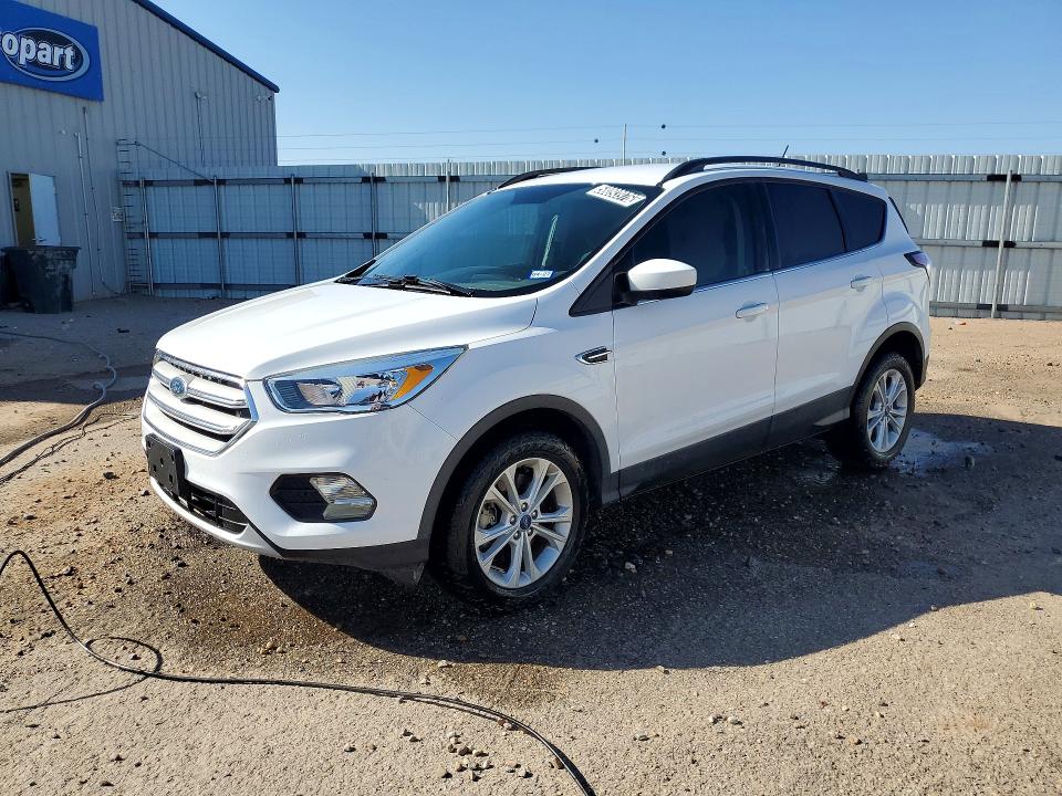 58093976 :رقم المزاد ، 1FMCU9GD0JUC34000 vin ، 2018 Ford Escape مزاد بيع