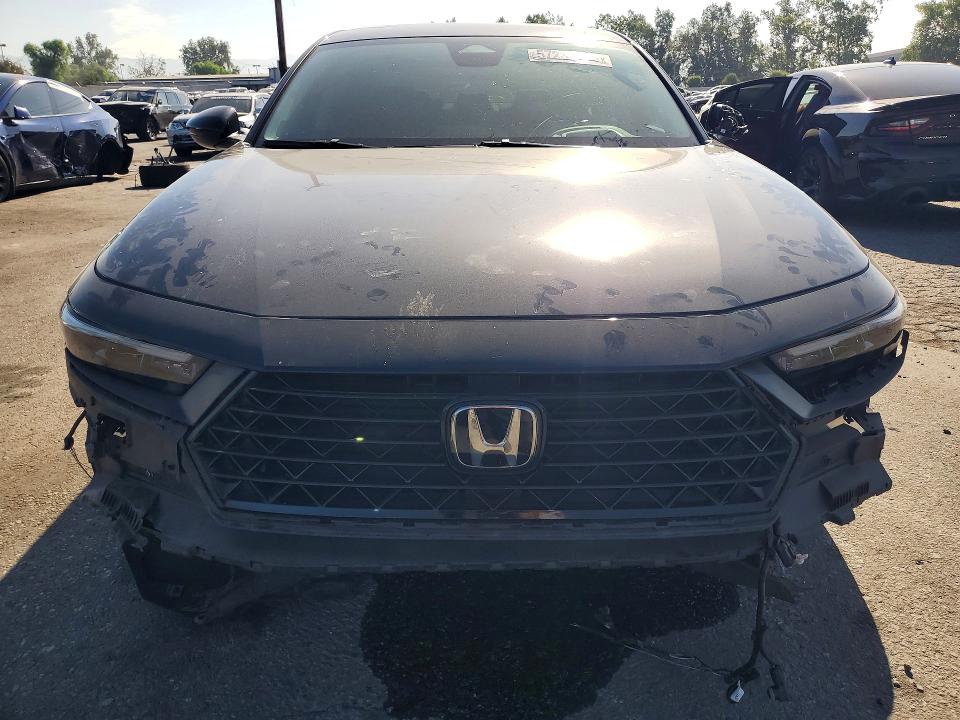 Продажа на аукционе авто 2025 Honda Accord, vin: 1HGCY2F89SA030319, номер лота: 57234406