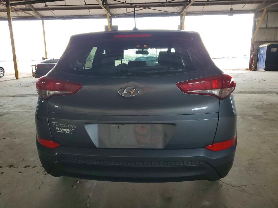 57143816 :رقم المزاد ، KM8J23A43HU448055 vin ، 2017 Hyundai Tucson مزاد بيع