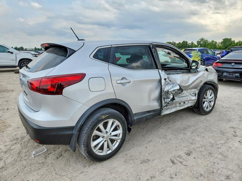 Продаж на аукціоні авто 2017 Nissan Rogue Sport, vin: JN1BJ1CP2HW004079, номер лоту: 55842996