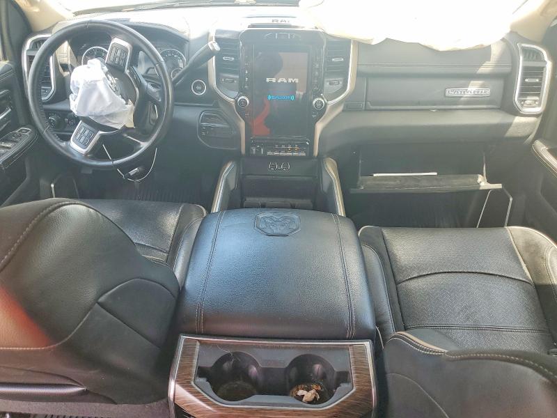58772536 :رقم المزاد ، 3C6UR5FL3MG579418 vin ، 2021 Ram 1500 مزاد بيع