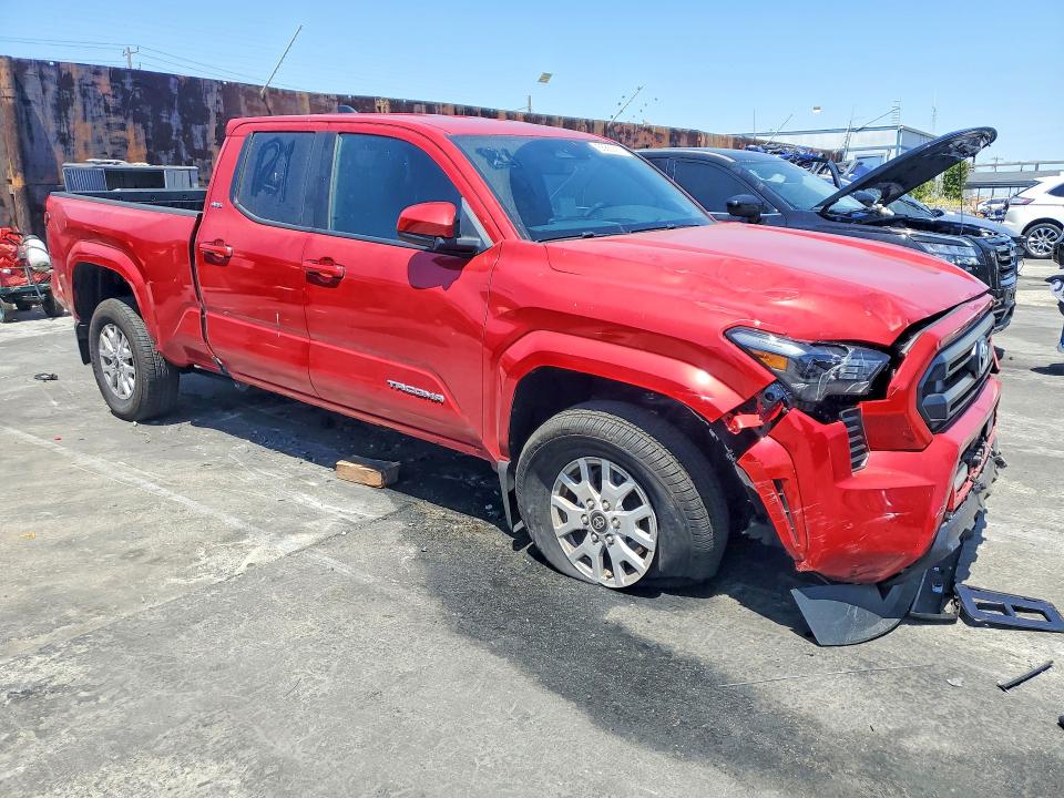 56860976 :رقم المزاد ، 3TYLB5JN2ST095986 vin ، 2025 Toyota Tacoma مزاد بيع