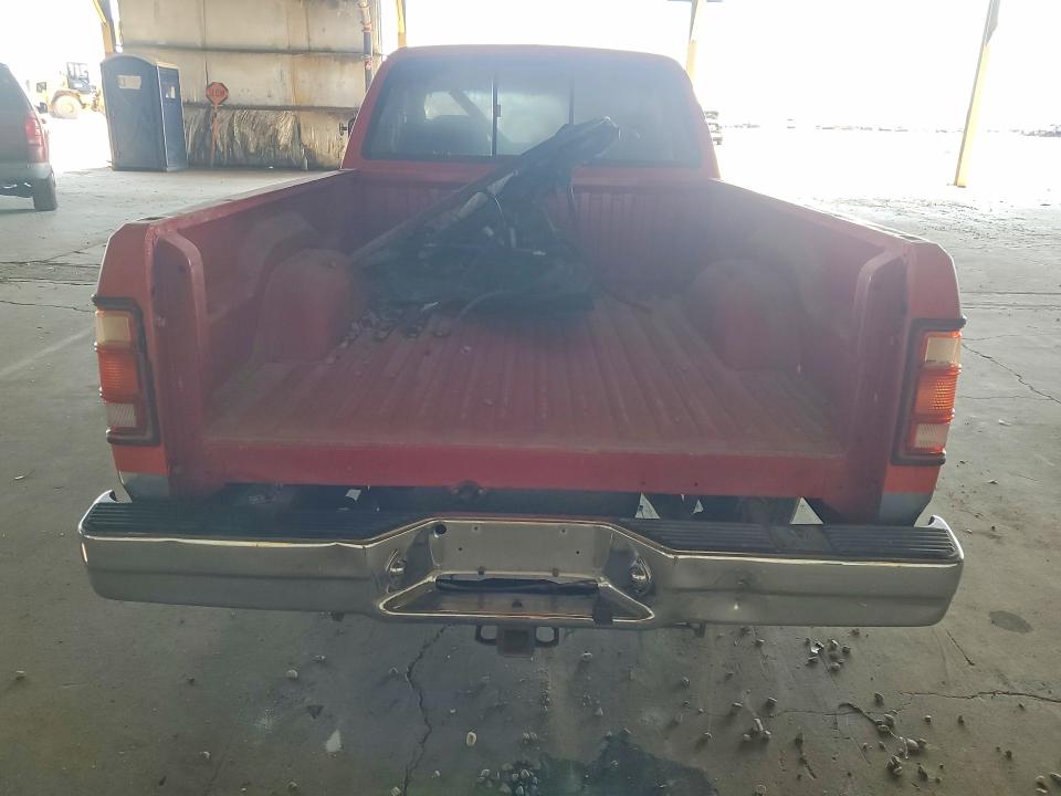 1993 Dodge Dakota მანქანა იყიდება აუქციონზე, vin: 1B7FL23X6PS270502, აუქციონის ნომერი: 57376196