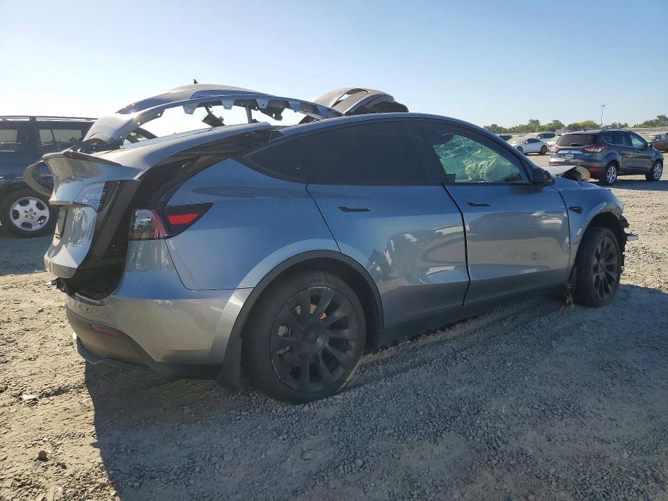 58782526 :رقم المزاد ، 7SAYGDEE9RF113828 vin ، 2024 Tesla Model Y مزاد بيع