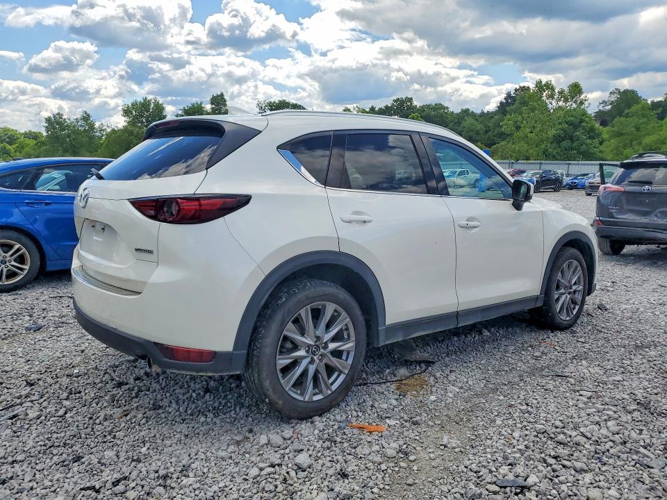 Продажа на аукционе авто 2021 Mazda Cx-5, vin: JM3KFBDM5M1441470, номер лота: 57291496