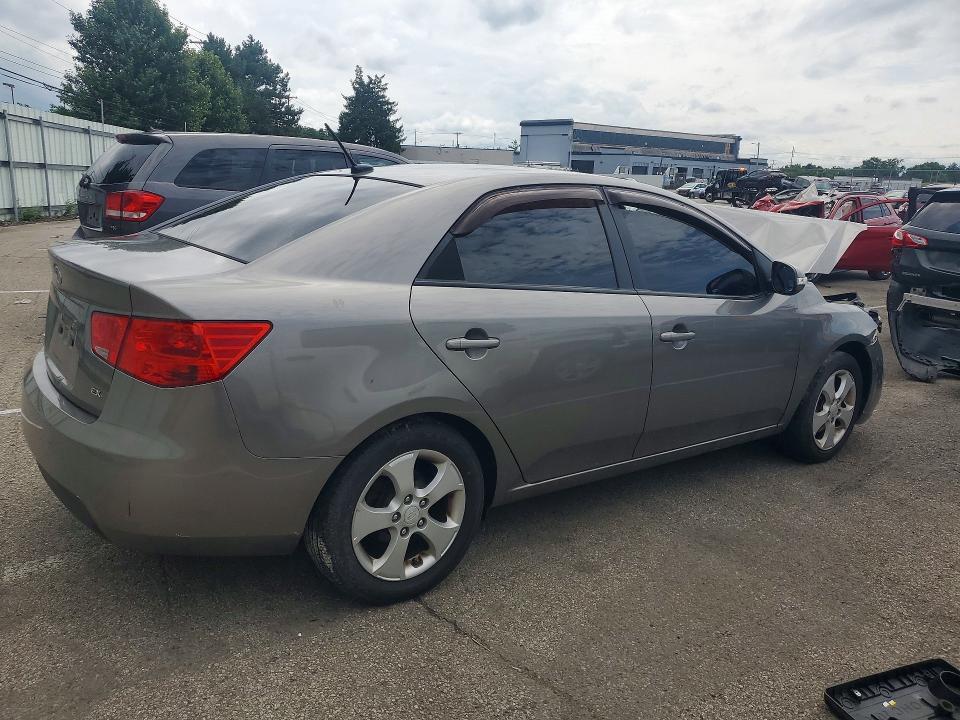 2010 Kia Forte მანქანა იყიდება აუქციონზე, vin: KNAFU4A26A5110056, აუქციონის ნომერი: 58289546