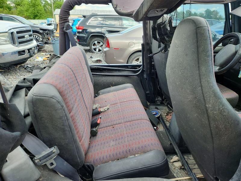 2000 Jeep Wrangler / Tj მანქანა იყიდება აუქციონზე, vin: 1J4FA49S9YP804703, აუქციონის ნომერი: 58311246