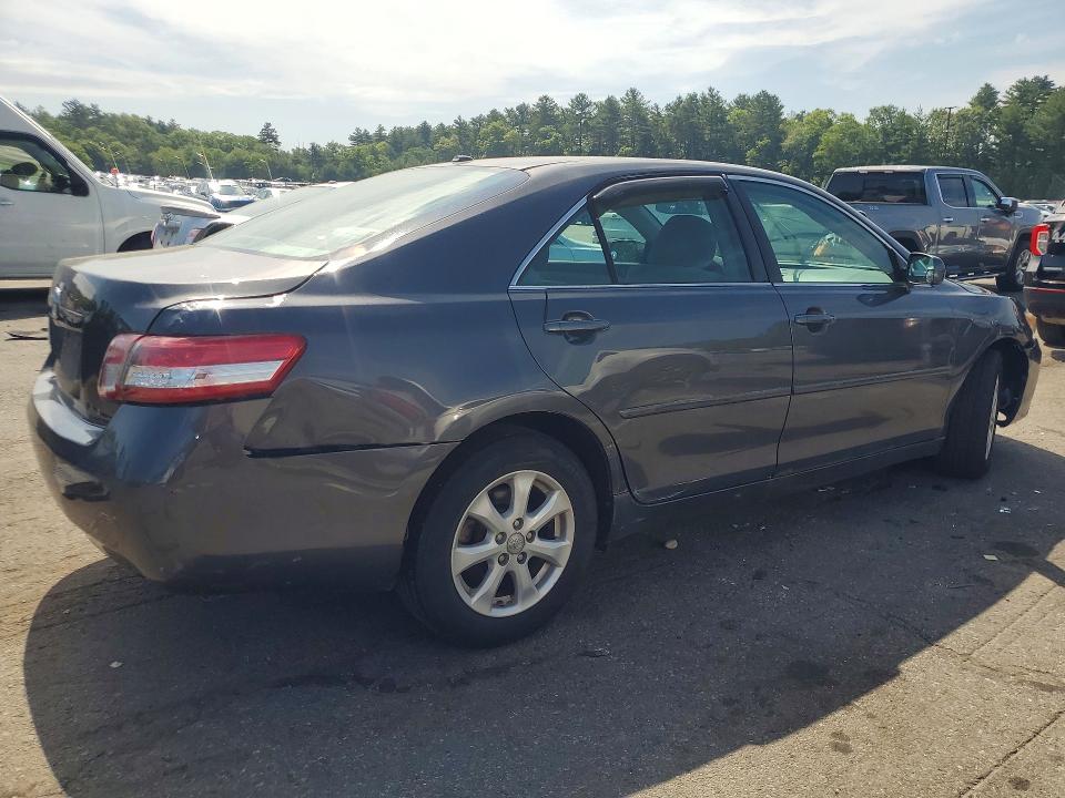 57141716 :رقم المزاد ، 4T4BF3EK5BR133398 vin ، 2011 Toyota Camry مزاد بيع