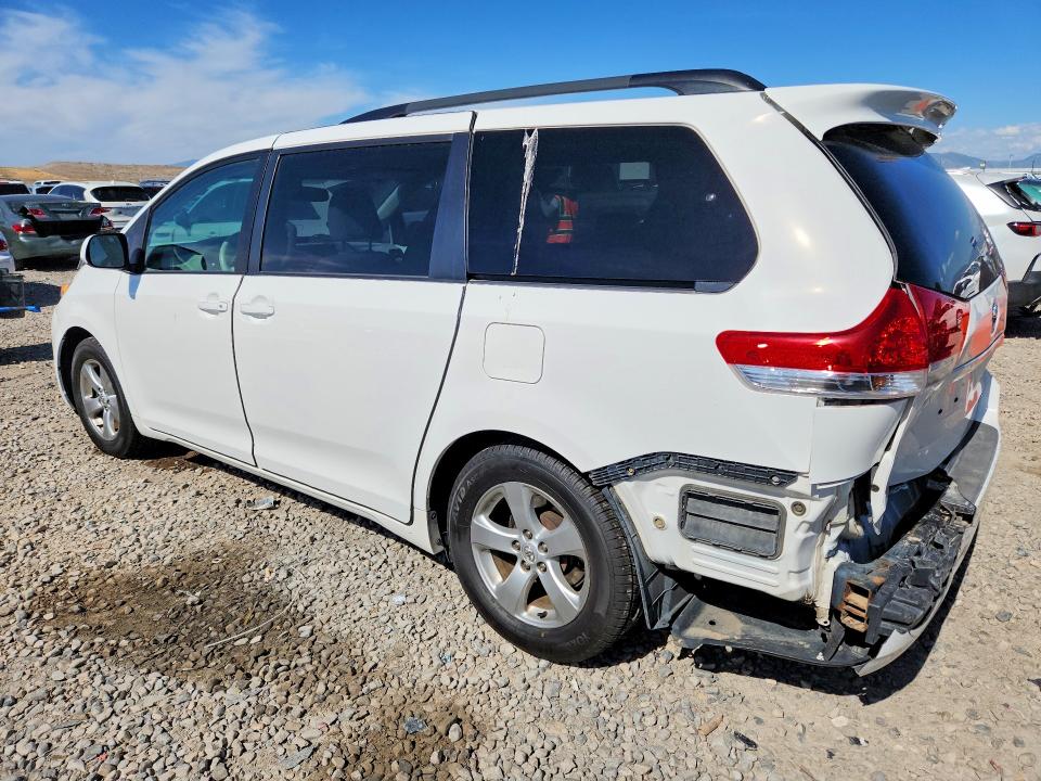 Продажа на аукционе авто 2011 Toyota Sienna, vin: 5TDKK3DCXBS086085, номер лота: 55799876