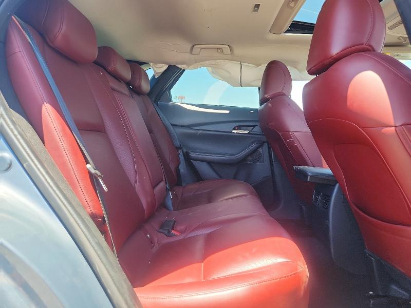 57621896 :رقم المزاد ، 3MVDMBCL6NM457647 vin ، 2022 Mazda Cx-30 مزاد بيع