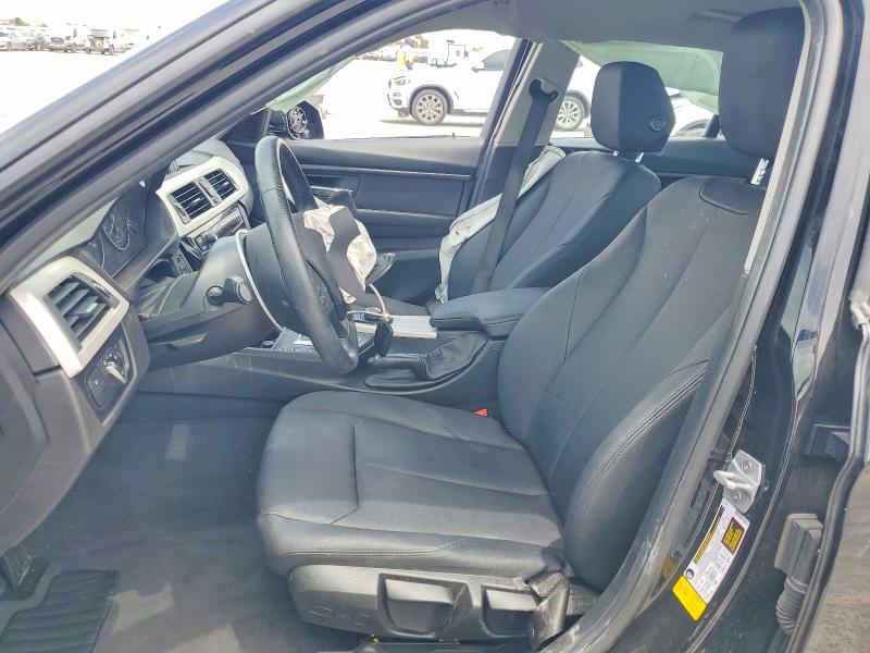 Продаж на аукціоні авто 2018 Bmw 320, vin: WBA8E1G56JNU92577, номер лоту: 56528696