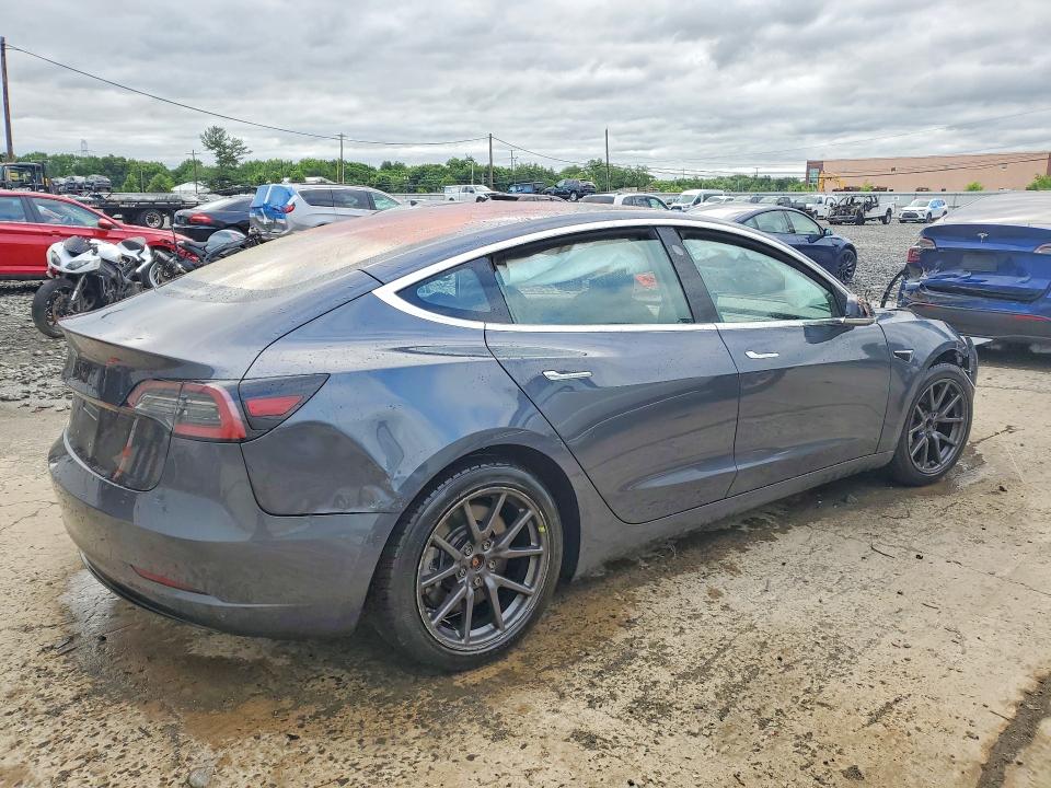 Продажа на аукционе авто 2018 Tesla Model 3, vin: 5YJ3E1EA5JF030524, номер лота: 57012366