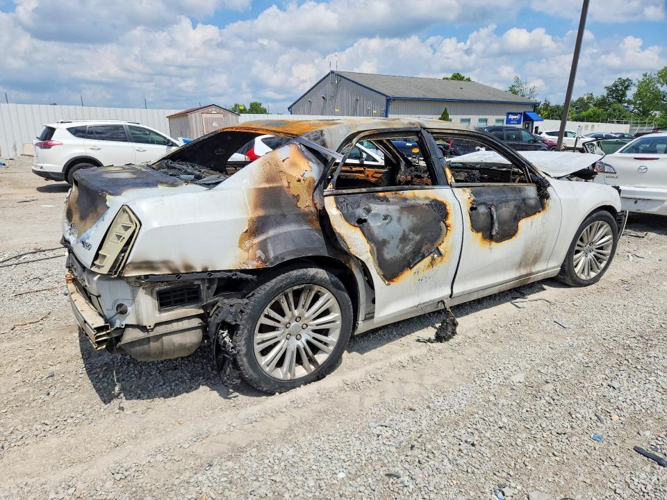 56786226 :رقم المزاد ، 2C3CCAEG8DH518668 vin ، 2013 Chrysler 300c مزاد بيع