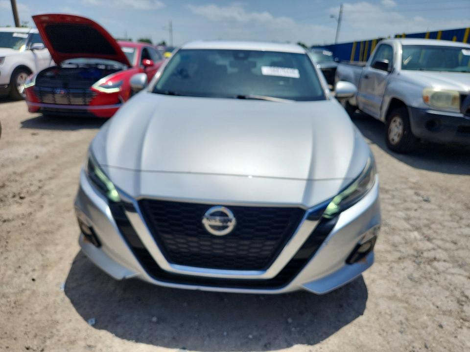 58870446 :رقم المزاد ، 1N4AL4FV3LC139277 vin ، 2020 Nissan Altima مزاد بيع