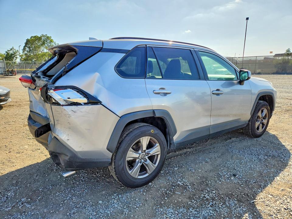 Продажа на аукционе авто 2024 Toyota Rav4, vin: 2T3W1RFV0RC266742, номер лота: 59190456
