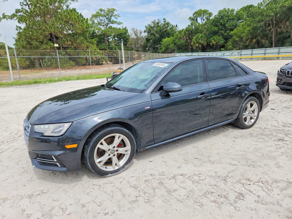 55582046 :رقم المزاد ، WAUKMAF45JA231563 vin ، 2018 Audi A4 مزاد بيع