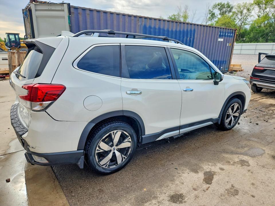 Продажа на аукционе авто 2019 Subaru Forester, vin: JF2SKAWCXKH508430, номер лота: 55532626