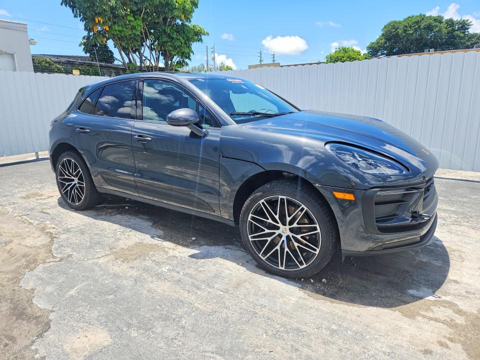 2026 Porsche Macan მანქანა იყიდება აუქციონზე, vin: WP1AA2A52TLB09455, აუქციონის ნომერი: 58918996