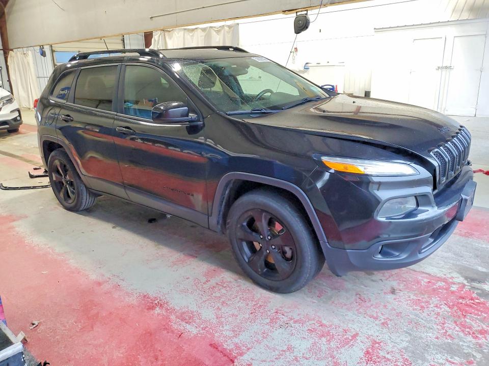 56828896 :رقم المزاد ، 1C4PJMCB3FW792599 vin ، 2015 Jeep Cherokee مزاد بيع