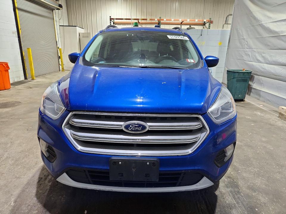 2018 Ford Escape მანქანა იყიდება აუქციონზე, vin: 1FMCU9HD6JUD46007, აუქციონის ნომერი: 57422566