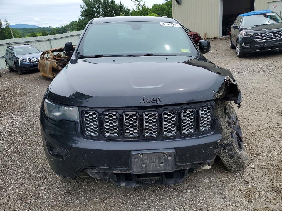 Продажа на аукционе авто 2017 Jeep Grand Cherokee, vin: 1C4RJFAG1HC727533, номер лота: 57917806