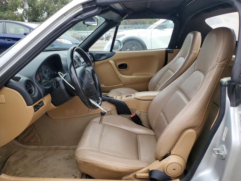 55823736 :رقم المزاد ، JM1NB3530Y0139738 vin ، 2000 Mazda Mx-5 Miata مزاد بيع