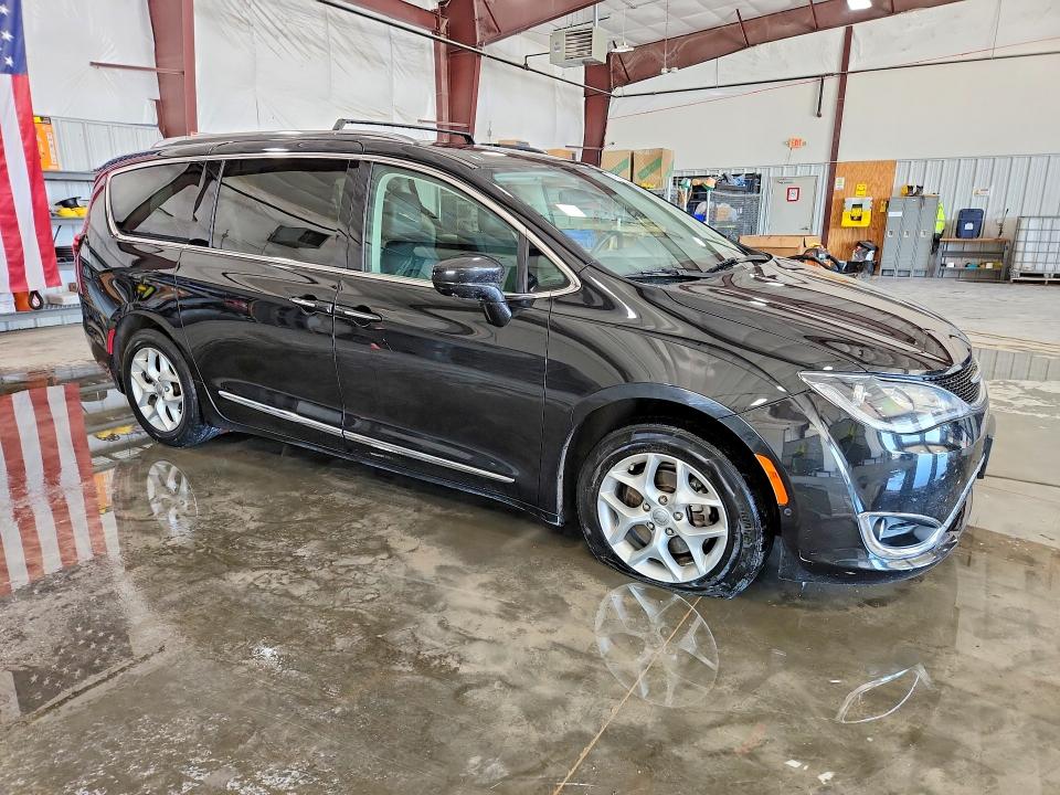 2020 Chrysler Pacifica მანქანა იყიდება აუქციონზე, vin: 2C4RC1EGXLR138116, აუქციონის ნომერი: 57952186